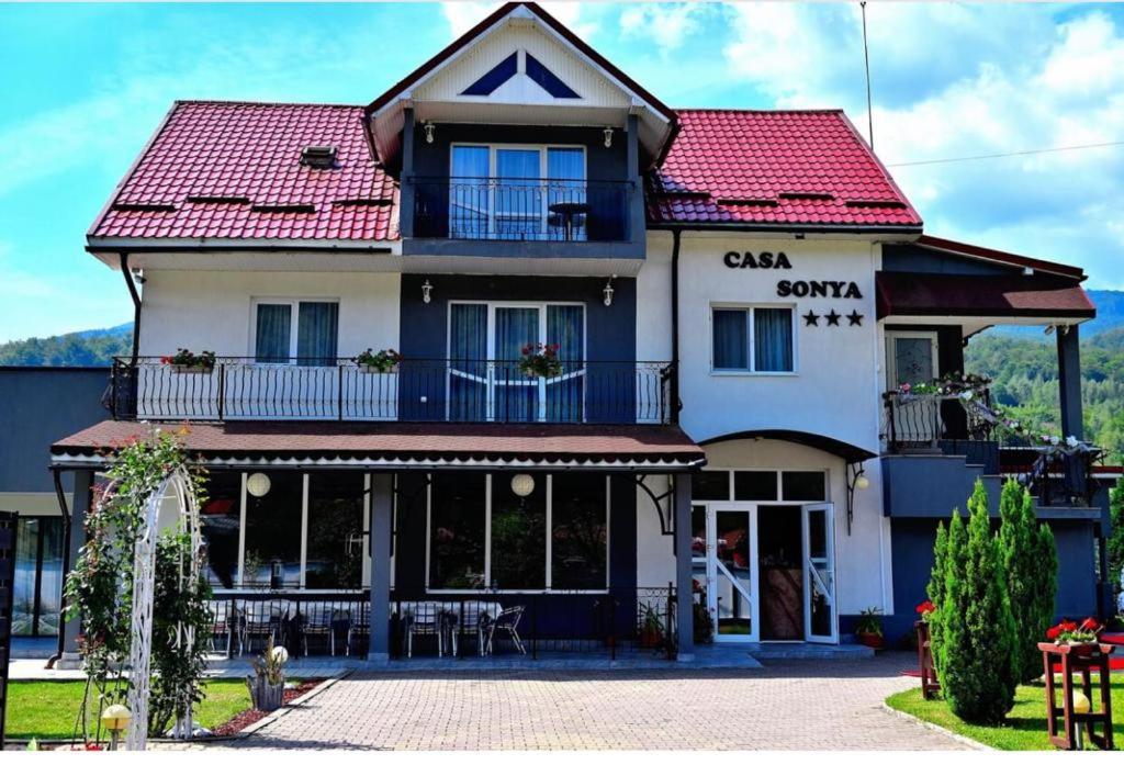 Апартаменти Casa Sonya Aninoasa Екстер'єр фото